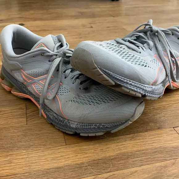 ASICS duomax running sneaker! - Picture 1 of 4